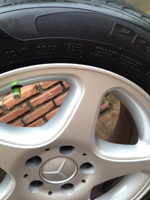 ขายแมกbenz (JRD) พร้อม ยางmichelin primacy lc 215/55 16 มือสอง สัปดาห์52/12 พร้อมล้อแม๊ก 16