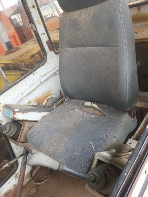 ขายรถแบคโฮ MARK /// Sk200 สีเหลือง