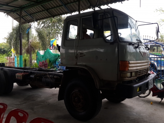 ขายรถ 10 ล้อ HINO SUMO 227 หัว-ครัซซี รถ 2 เพลา เครื่อง EM100 = 220 แรงม้า (รถอยู่สุพรรณบุรี) ขายรถ 10 ล้อ HINO SUMO 227 หัว-ครัซซี รถ 2 เพลา เครื่อง EM100 = 220 แรงม้า (รถอยู่สุพรรณบุรี)