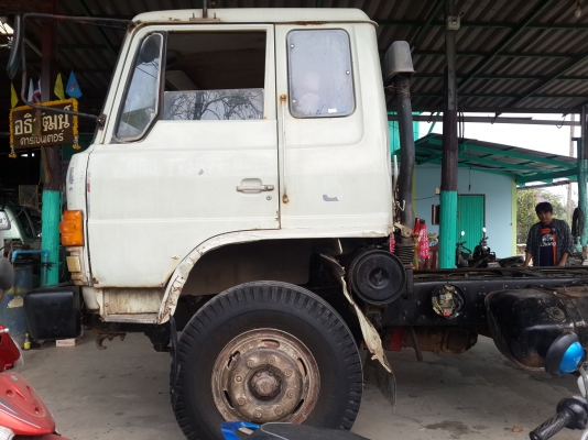 ขายรถ 10 ล้อ HINO SUMO 227 หัว-ครัซซี รถ 2 เพลา เครื่อง EM100 = 220 แรงม้า (รถอยู่สุพรรณบุรี) ขายรถ 10 ล้อ HINO SUMO 227 หัว-ครัซซี รถ 2 เพลา เครื่อง EM100 = 220 แรงม้า (รถอยู่สุพรรณบุรี)