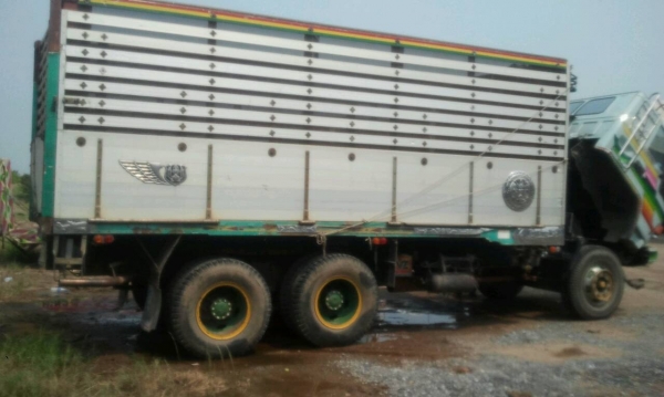 ขายด่วนรถสิบล้อร็อกนางฟ้าแท้195แรงปี39ดั้มเกษตรรถสวยเดม