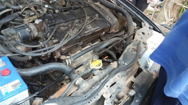 **ขายแล้วครับขอบคุณ Truck2hand ขายรถเก๋ง HONDA ACCORD 2.0 โฉมไฟท้ายแบน ปี31(แอคคอร์ด88) วางเครื่อง B20A-2000cc. หัวฉีด เกียร์AUTO ไม่แก้ส (ลงเล่ม) เครื่องดี เกียร์ดี คานหน้าเดิม ช่วงล่างดี ภายในคอนโซลดี พ.พาวเวอร์ แอร์ ก.ไฟฟ้า รถเคยติดเครื่อ