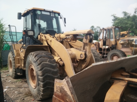 ขายรถตัก  Cat 950G  พร้อมใช้งาน  สภาพเยี่ยม  สนใจติดต่อ คุณวัลลพ  081-7555888