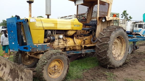 6600เต็มตัวครับ  มีแต่ตัวรถนะครับ เก่านอกคับ