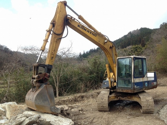 PC120-5-3**** ปี1990  7355 ชม. Tel: 098-858-5524 สามภพ ครับ