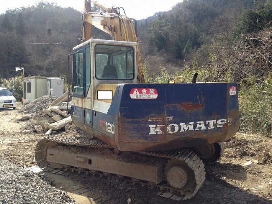 PC120-5-3**** ปี1990  7355 ชม. Tel: 098-858-5524 สามภพ ครับ