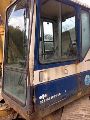 PC120-5-3**** ปี1990  7355 ชม. Tel: 098-858-5524 สามภพ ครับ