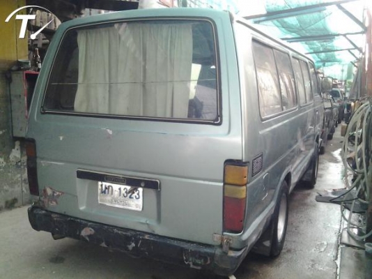 รถtoyotaตาหวานLH60v เกียร์ธรรมดา