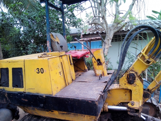 แมคโคเล็กPC 30 Mitsubishi //  เอาไปไว้ใช้ในไร่ในสวน ขุดล่องน้ำสบาย