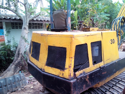 แมคโคเล็กPC 30 Mitsubishi //  เอาไปไว้ใช้ในไร่ในสวน ขุดล่องน้ำสบาย