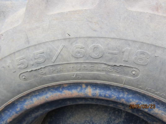 รถตัก WA40-2 #4*** 1742Hr  ปี1990 Tel : 098-858-5524 สามภพ ครับ