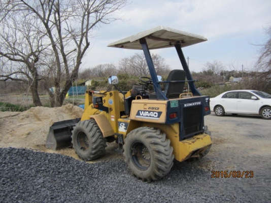 รถตัก WA40-2 #4*** 1742Hr  ปี1990 Tel : 098-858-5524 สามภพ ครับ