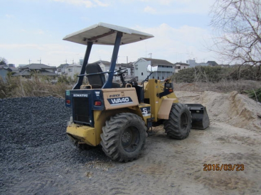 รถตัก WA40-2 #4*** 1742Hr  ปี1990 Tel : 098-858-5524 สามภพ ครับ