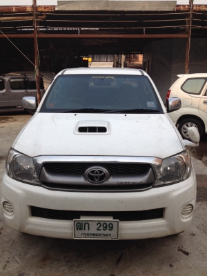 ขายVigo 2.5 4x4 สีขาว สวยๆเดิมๆ ขายVigo 2.5 4x4 สีขาว สวยๆเดิมๆ