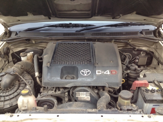 ขายVigo 2.5 4x4 สีขาว สวยๆเดิมๆ ขายVigo 2.5 4x4 สีขาว สวยๆเดิมๆ