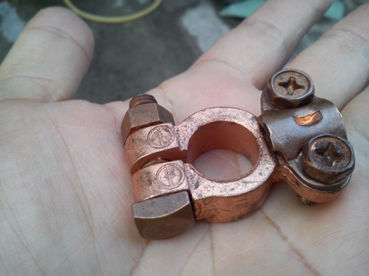 ขั้วแบตเตอรี่ทองแดง ขั้วลบ