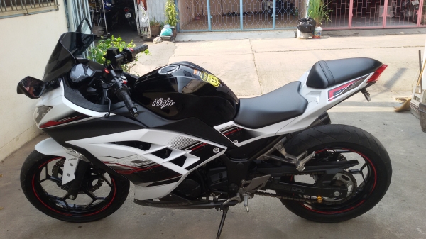 ขาย kawasaki ninja300 ปี2013 สภาพสวย