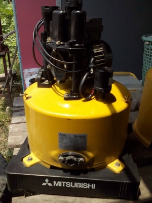 ขายปั้มน้ำอัตโนมัติ MITSUBISHI WP-305Q3 ขนาด 300 วัตต์ สภาพดี,ไม่มีผุ