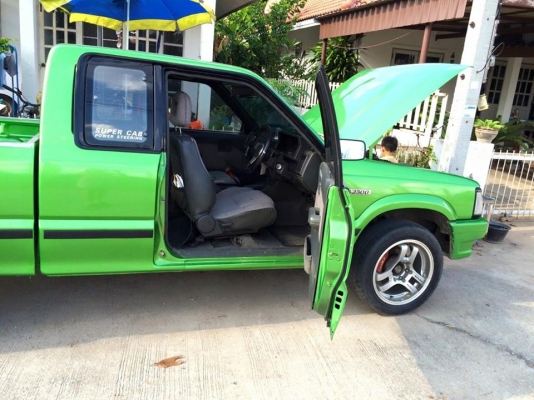 ด่วน ไม่มีที่จอด มาสด้า B2500 ด่วน ไม่มีที่จอด มาสด้า B2500