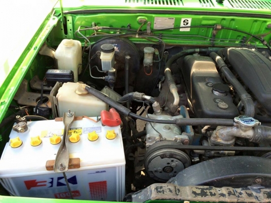 ด่วน ไม่มีที่จอด มาสด้า B2500 ด่วน ไม่มีที่จอด มาสด้า B2500