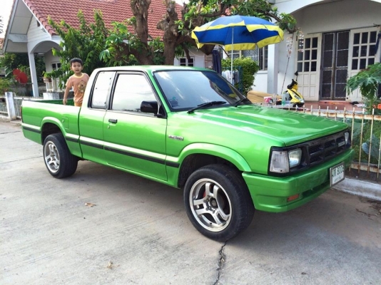 ด่วน ไม่มีที่จอด มาสด้า B2500