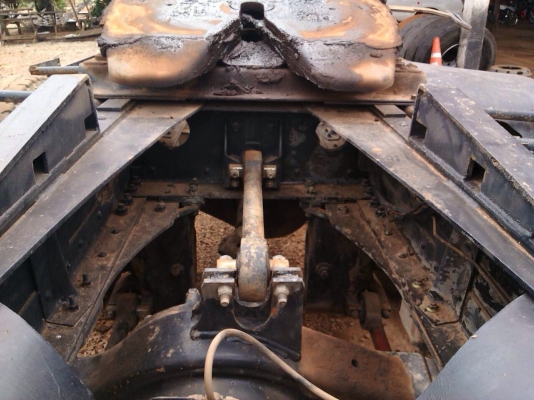 ขายด่วน  รถสิบล้อหัวลาก  ISUZU  DEGA  320  พร้อมใช้งาน  เอกสารพร้อม