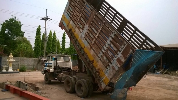 ขาย 10 ล้อดั้ม เพลาเดียว KT920 เปลี่ยนช่วงล่างใหญ่แล้ว เครื่อง HO7C 180 แรงม้า เกียร์ HO คัสซีสวยตลอดเส้น พวงมาลัยพาวเวอร์ ทะเบียนเต็มพร้อมโอน