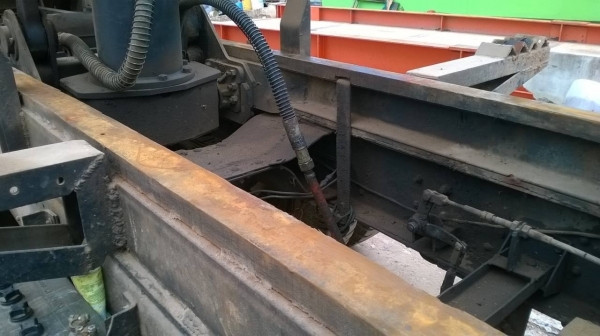 ขาย 10 ล้อดั้ม เพลาเดียว KT920 เปลี่ยนช่วงล่างใหญ่แล้ว เครื่อง HO7C 180 แรงม้า เกียร์ HO คัสซีสวยตลอดเส้น พวงมาลัยพาวเวอร์ ทะเบียนเต็มพร้อมโอน