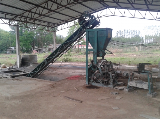 ขายเครื่องอัดอิฐบล็อคซีเมนต์ ระบบไฮโดรลิค 2 ก้อน