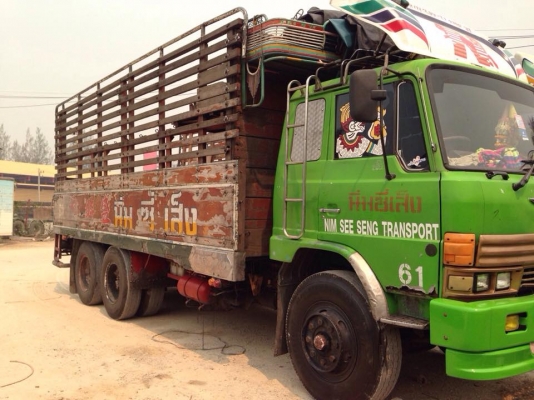 ขายรถสิบล้อ