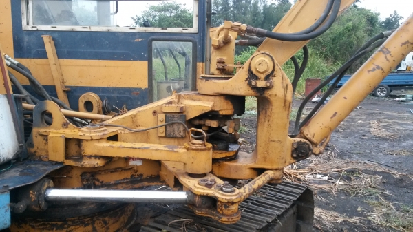 ขายแมคโครPC60-3 พร้อมใช้งานโซ่เต็มเพิ่งเปลี่ยน มาลองขับดูครับ ขาย 239000 บาท