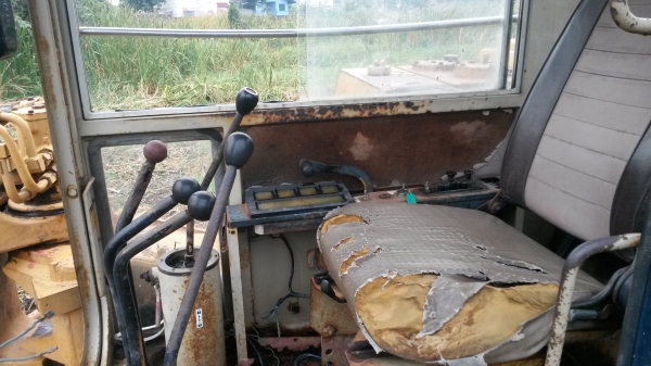 ขายแมคโครPC60-3 พร้อมใช้งานโซ่เต็มเพิ่งเปลี่ยน มาลองขับดูครับ ขาย 239000 บาท