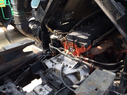 ขายด่วนสิบล้อดั้ม 195 เพลาเดียว ปี40 FVM33-Txxxxx ยางดี แอร์เย็น จัดแนนซ์ได้ ดอกเบี้ยถูก