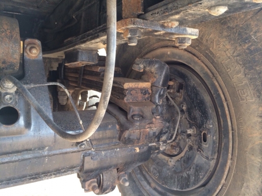 ขายด่วนสิบล้อดั้ม 195 เพลาเดียว ปี40 FVM33-Txxxxx ยางดี แอร์เย็น จัดแนนซ์ได้ ดอกเบี้ยถูก