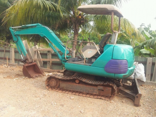 รถแบคโฮKOMATSU.. PC 30-7