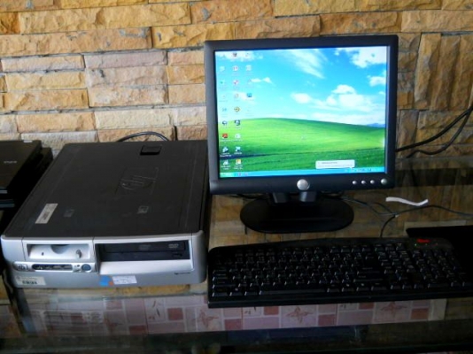 ขายคอมครบชุด ใช้งานได้เลย 2200 เองครับ