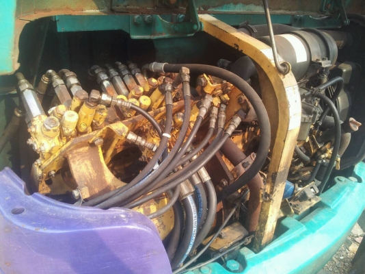 รถแบคโฮKOMATSU.. PC 30-7 รถแบคโฮKOMATSU.. PC 30-7