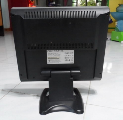 จอคอมมือสอง สภาพดี 17 นิ้ว