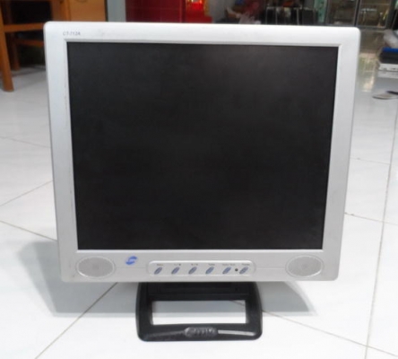 จอคอมมือสอง สภาพดี 17 นิ้ว