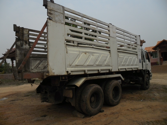 ขายรถบรรทุก 10 ล้อ 2 เพลาดั้ม HINO FM3M เครื่องเดิมเกียร์เดิมทะเบียนเต็ม