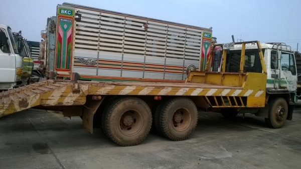 ขายเทนเลอร์ ไอ้หลง FN527M-A เครื่อง 6D16 195 แรงม้า เกียร์ 10 สปีด คัสซีสวยตลอดเส้น หางเหล็กบีมเจาะร้อยแข็งแรง ทะเบียนพร้อมโอนครับ