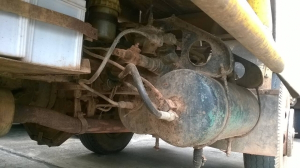 ขายเทนเลอร์ ไอ้หลง FN527M-A เครื่อง 6D16 195 แรงม้า เกียร์ 10 สปีด คัสซีสวยตลอดเส้น หางเหล็กบีมเจาะร้อยแข็งแรง ทะเบียนพร้อมโอนครับ