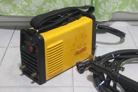 ตู้เชื่อมอินเวอร์เตอร์ AM-WELD ขนาดถึง 200 แอมป์ ขนาดกะทัดรัด น้ำหนักเบาพร้อมใช้งานครับ