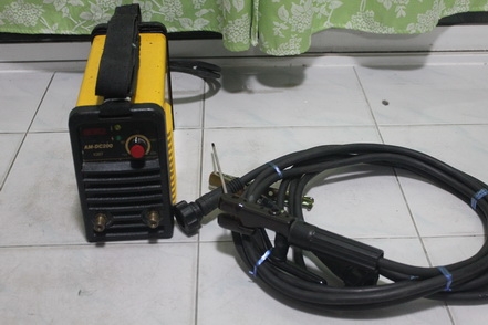 ตู้เชื่อมอินเวอร์เตอร์ AM-WELD ขนาดถึง 200 แอมป์ ขนาดกะทัดรัด น้ำหนักเบาพร้อมใช้งานครับ