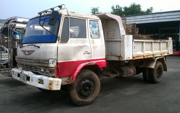 ขาย 6 ล้อดั้ม KL340 วางหัว F18 เครื่อง EH100 150 แรงม้า ฟิตใหม่แล้ว เฟืองท้ายใหญ่ ทะเบียนพร้อม ราคาต่อรองได้ครับ