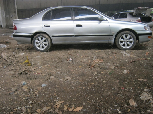 toyota ท้ายโด่งไฟฟ้าแยก ปี95 เครื่อง4Aเกียออโต แก๊สLPGมับลติวาว39000