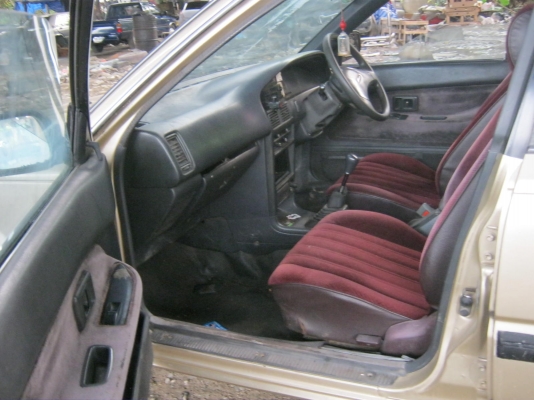 โตโยต้า โดเรมอนปี91 พร้อมขับ พรบ.ธ.ค.58ไม่ผุสีสวย ภายในพอได้ ราคาถูก29000