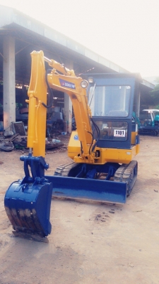 ขายรถขุดแบคโฮ KOMATSU PC20รุ่น6 เก่านอกแท้ญี่ปุ่นมีเอกสารแจ้งจำหน่ายอินวอย ไม่เคยใช้งานในไทยครับ ขายรถขุดแบคโฮ KOMATSU PC20รุ่น6 เก่านอกแท้ญี่ปุ่นมีเอกสารแจ้งจำหน่ายอินวอย ไม่เคยใช้งานในไทยครับ