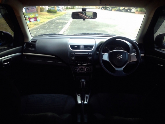 Suzuki Swift 1.25 สีน้ำเงิน สภาพดีมาก รถบ้านมือเดียวค่ะ Suzuki Swift 1.25 สีน้ำเงิน สภาพดีมาก รถบ้านมือเดียวค่ะ