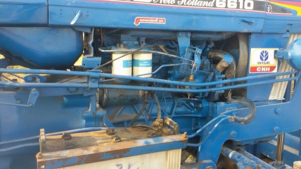 ขาย ฟอร์ด 6610 เสื้อลาย รถสวยพร้อมใช้